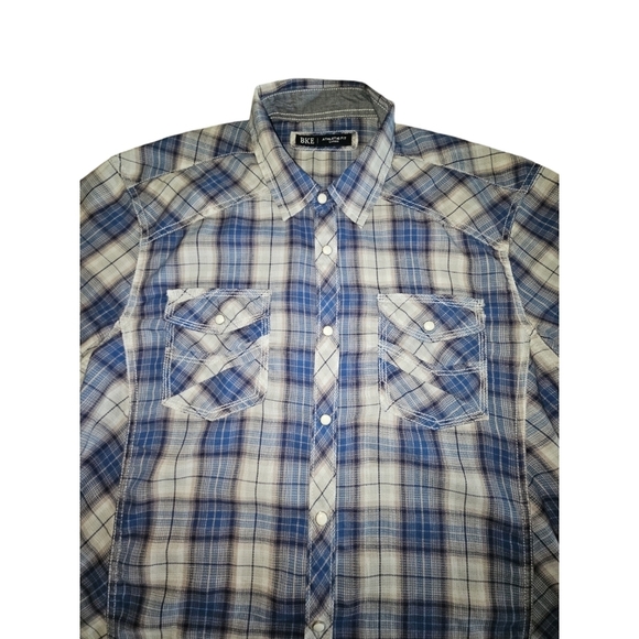 BKE Men's Athletic Fit Blue/Gray Plaid Button Up Shirt Size Large - Picture 3 of 8